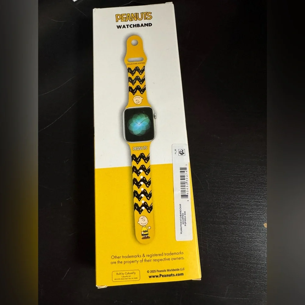 NWT Peanuts‎ Apple Watch Band